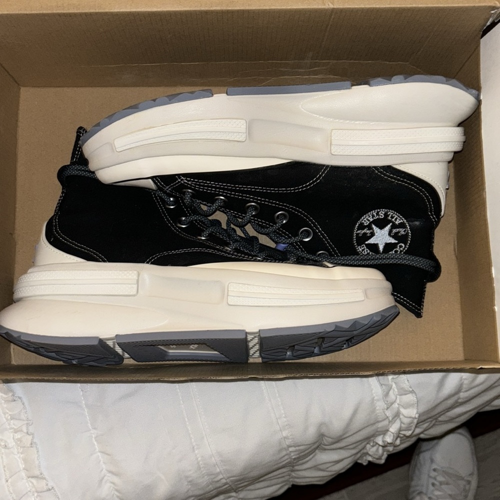 Women’s 8 Men,s 6.5 NWT CONVERSE ALL STAR RUN LEGACY CX